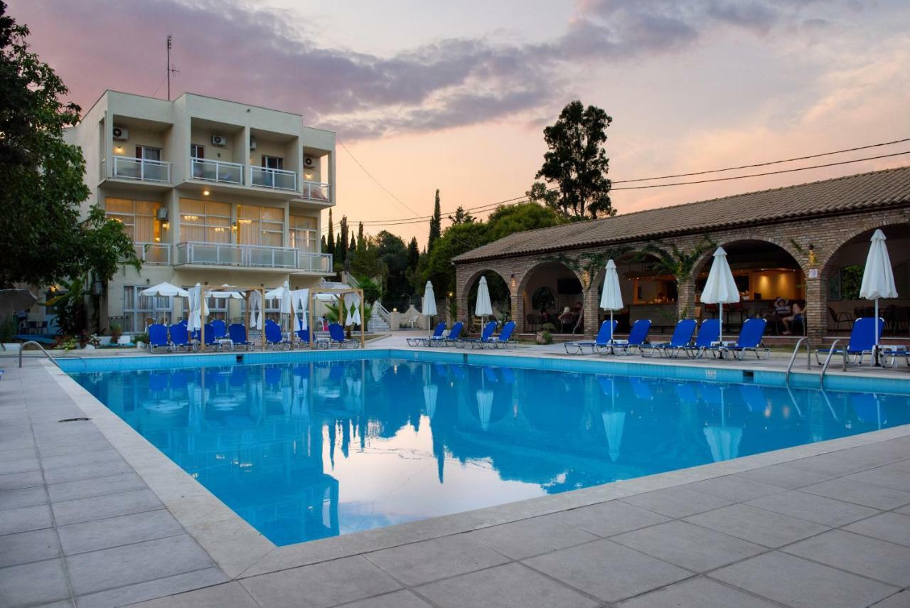 Amalia Hotel - Adults Only Dasziá Kültér fotó