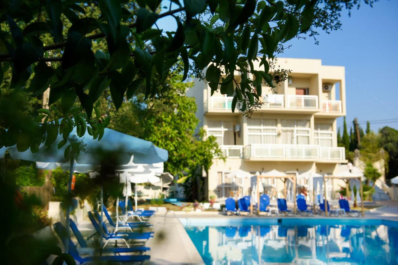 Amalia Hotel - Adults Only Dasziá Kültér fotó