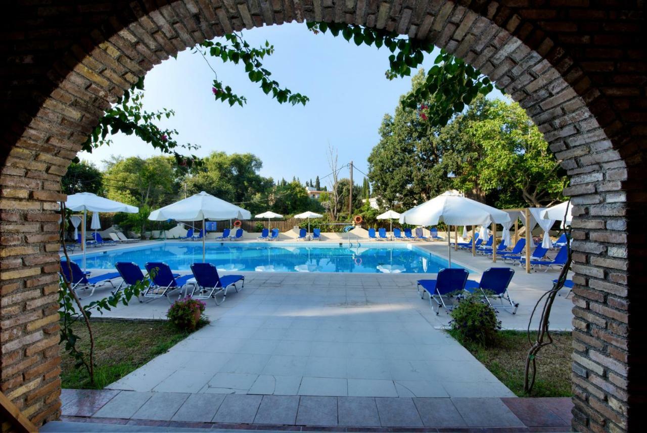 Amalia Hotel - Adults Only Dasziá Kültér fotó